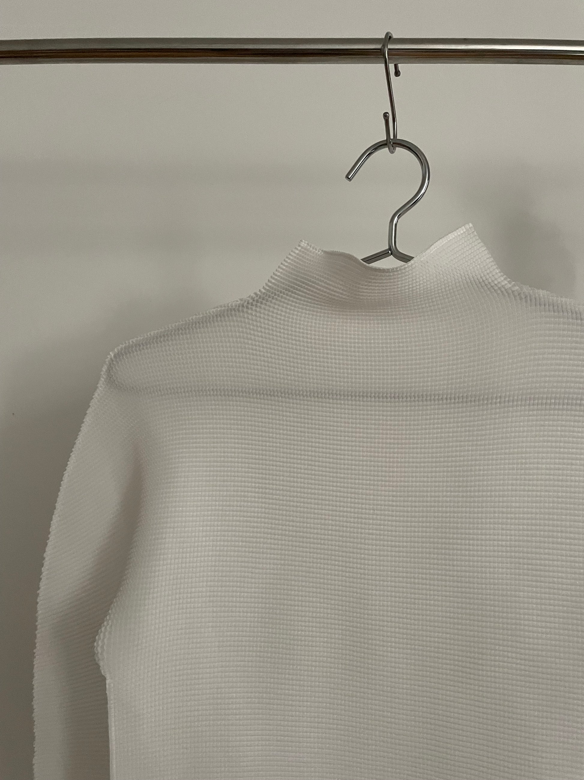 me Issey Miyake white waffle pleated long sleeve mock neck