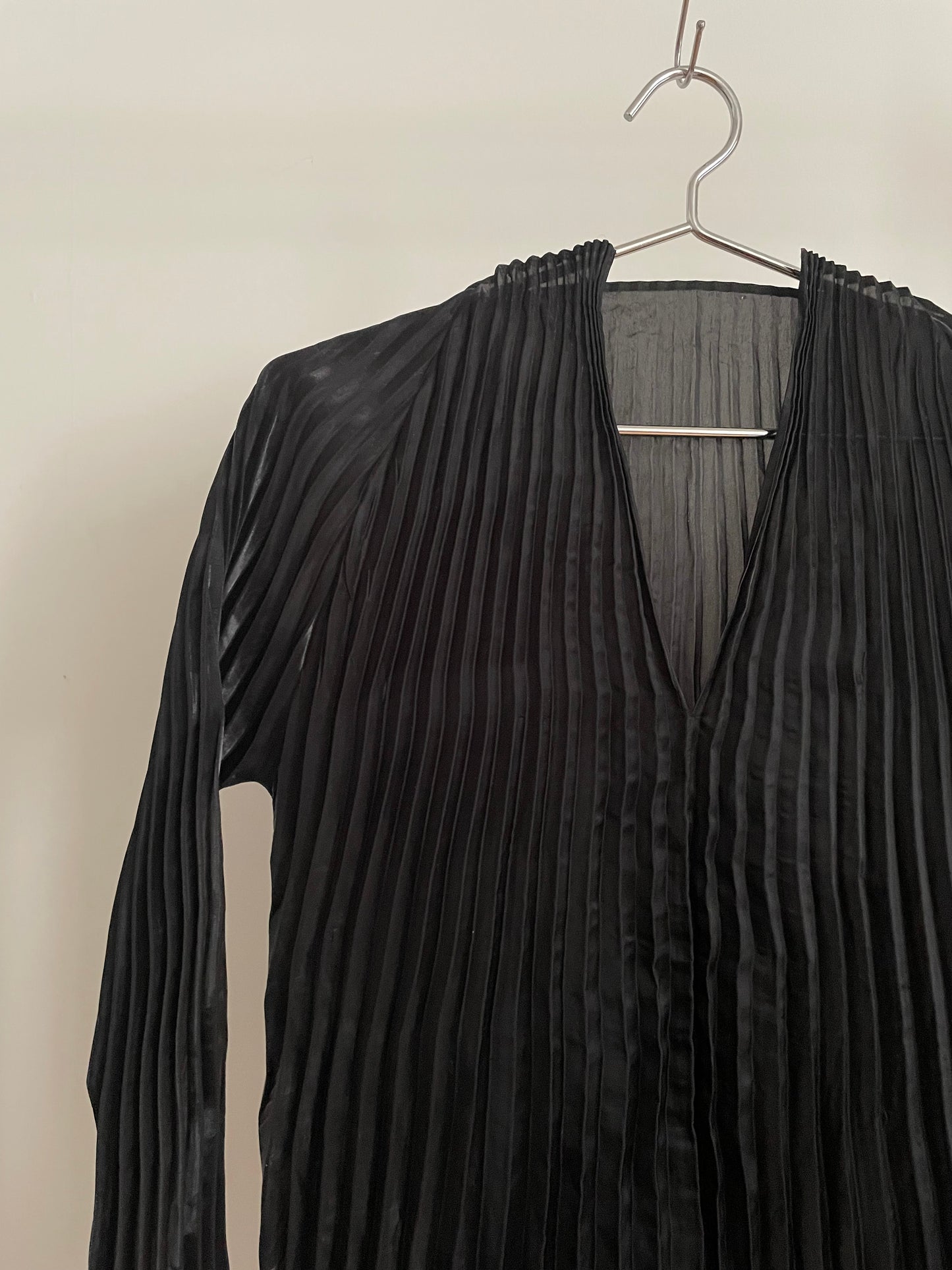 Vintage Issey Miyake black shiny pleated long sleeve top